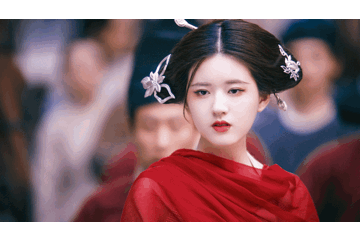 娱乐圈吃瓜爆料 赵露思,娱乐圈新晋小花，揭秘她的成长之路与绯闻风波