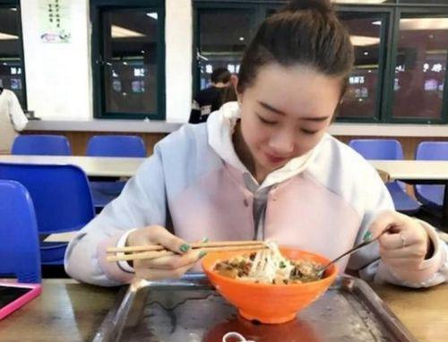 娱乐吃瓜酱独生子女特征